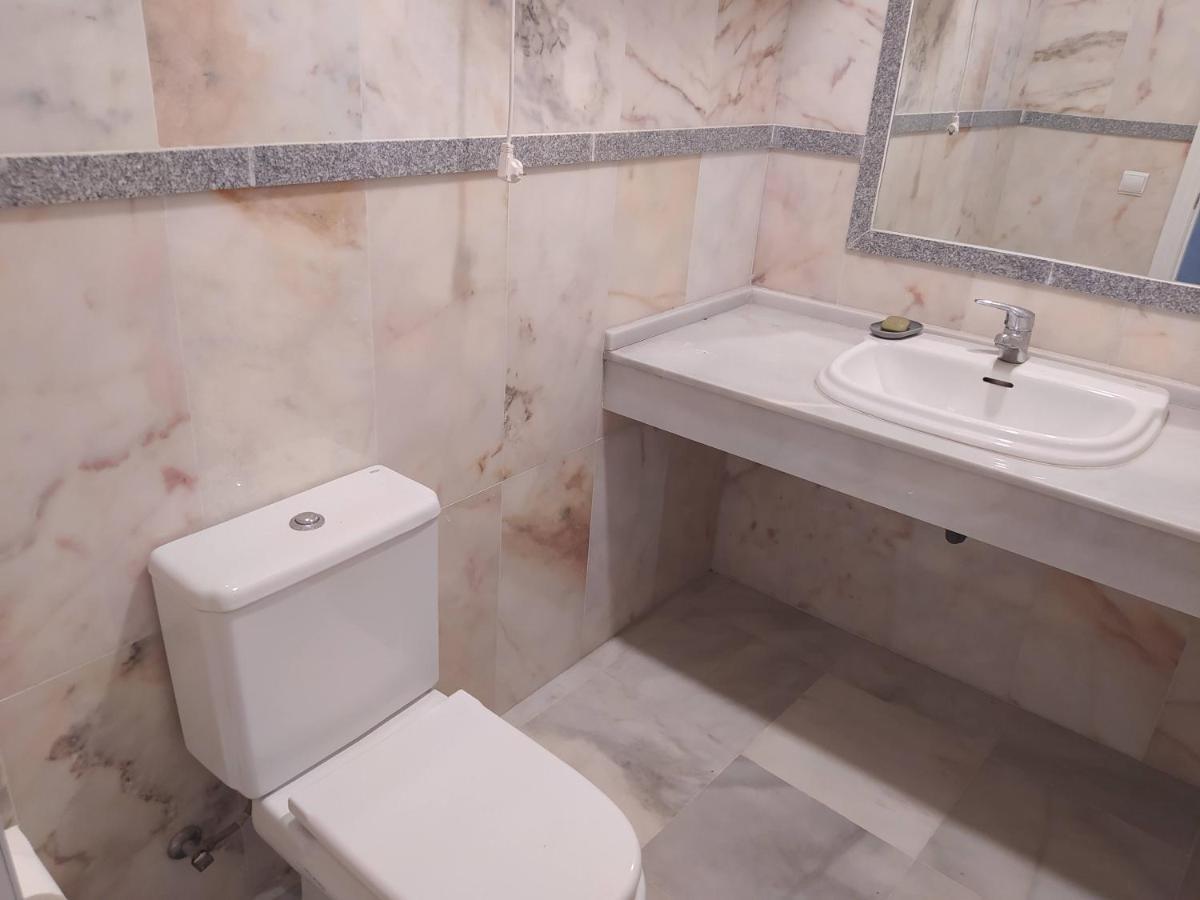 Apartamentos Mina4 Tipo I Cádiz Eksteriør billede