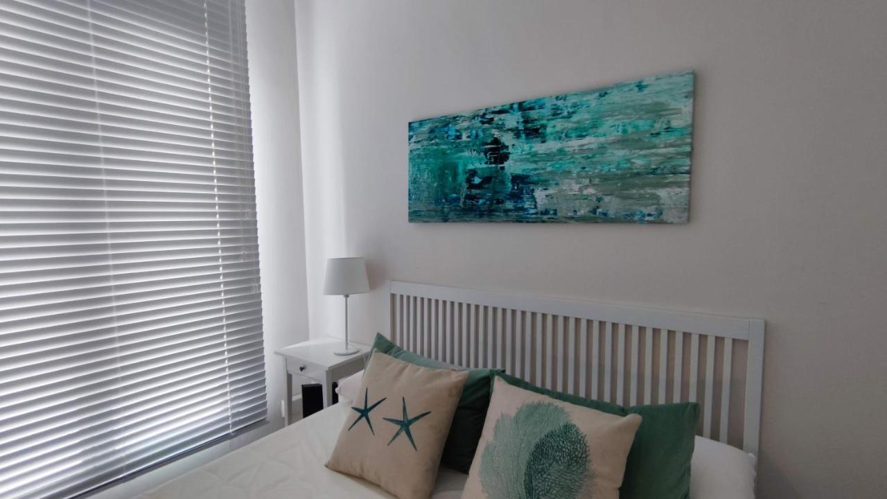 Apartamentos Mina4 Tipo I Cádiz Eksteriør billede