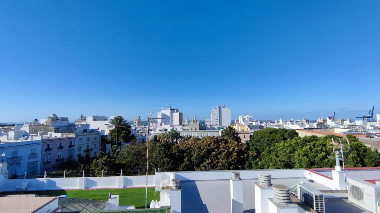 Apartamentos Mina4 Tipo I Cádiz Eksteriør billede