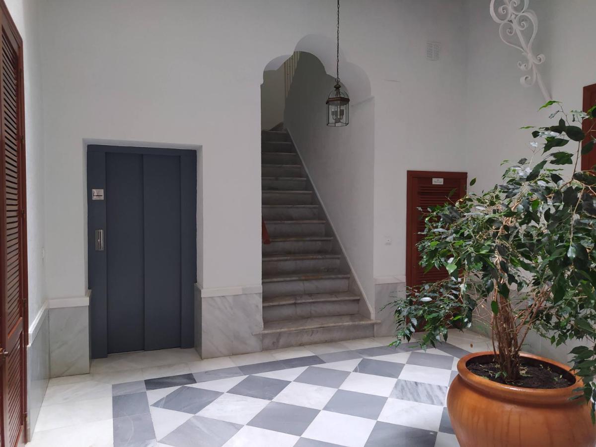 Apartamentos Mina4 Tipo I Cádiz Eksteriør billede
